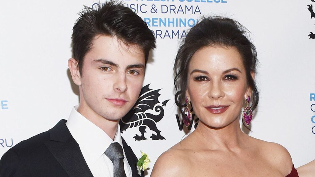 Dylan Douglas’ photo with striking girlfriend sparks ‘jealous’ reaction from mom Catherine Zeta-Jones