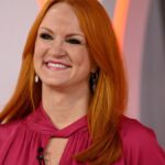 Pioneer Woman Ree Drummond shares rare picture of lookalike sister after major family change