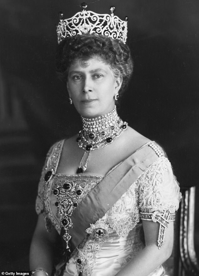 Queen Mary instituted food rationing at Buckingham Palace during World War I