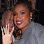 Jennifer Hudson looks unreal in tiny hot pink top — wait ’till you see her hair