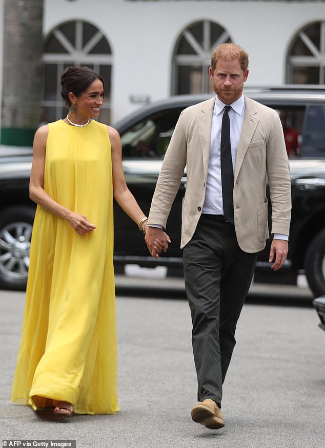 Meghan Markle’s dress for US Mother’s Day: Duchess sports $3,990 yellow Caroline Herrera frock she wore to announce her pregnancy with Princess Lilibet and for Prince Archie’s 1st birthday as she spends holiday without her children