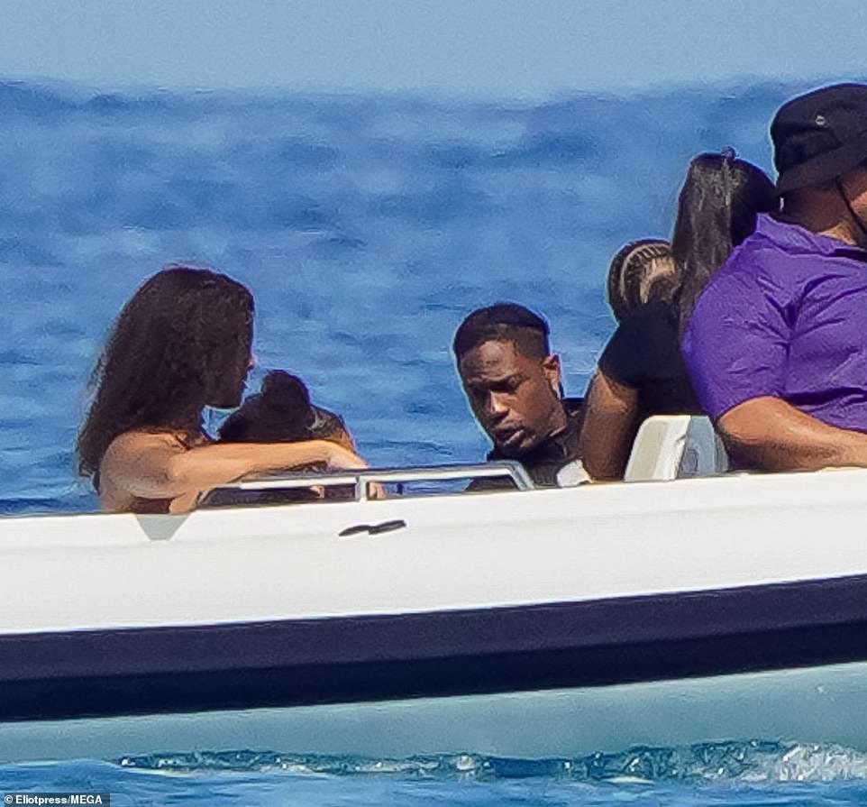 He appeared unbothered and in good spirits as he brought along his kids on the yacht with his security guards and two unidentified women — with one appearing to be the kids' nanny — also in attendance