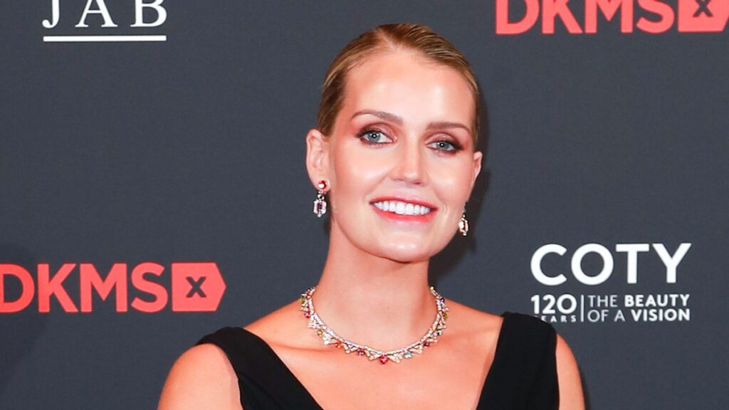 Princess Diana’s niece Lady Kitty Spencer stuns in cinched vintage dress