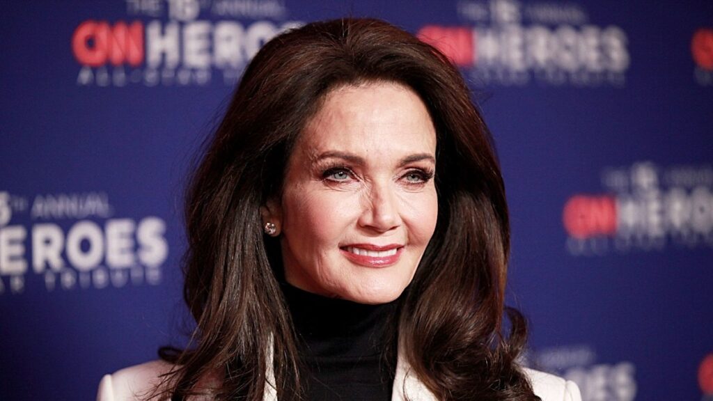 Lynda Carter, 72, rocks bold beauty look at special political event with Joe Biden and Barack Obama