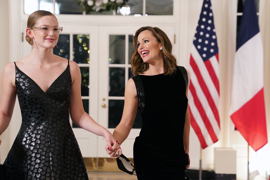 Jennifer Garner with her lookalike daughter Violet Affleck