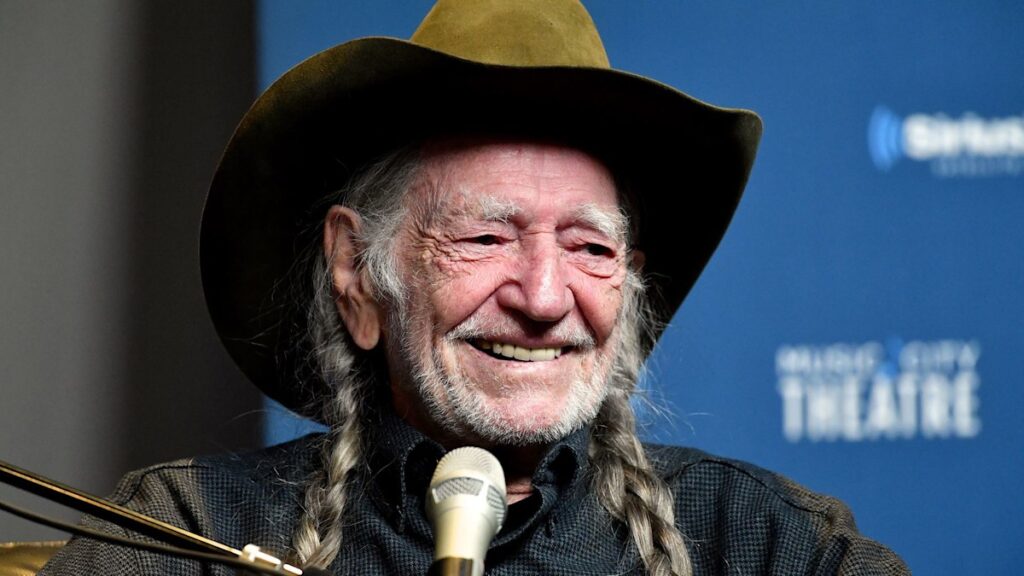 Country singer Willie Nelson’s net worth at 91 will leave you shocked