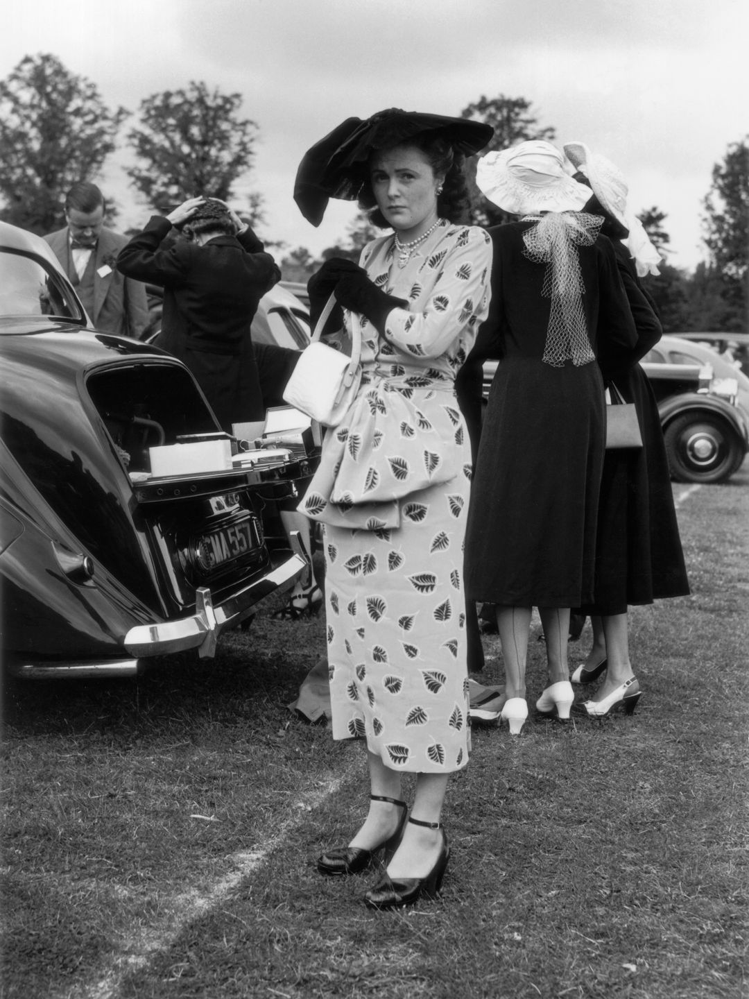 15 June 1948: Mrs Randolph Churchill (born Pamela Digby, later Pamela Harriman) arrives at Ascot. (Photo: Topical Press Agency/Getty Images)