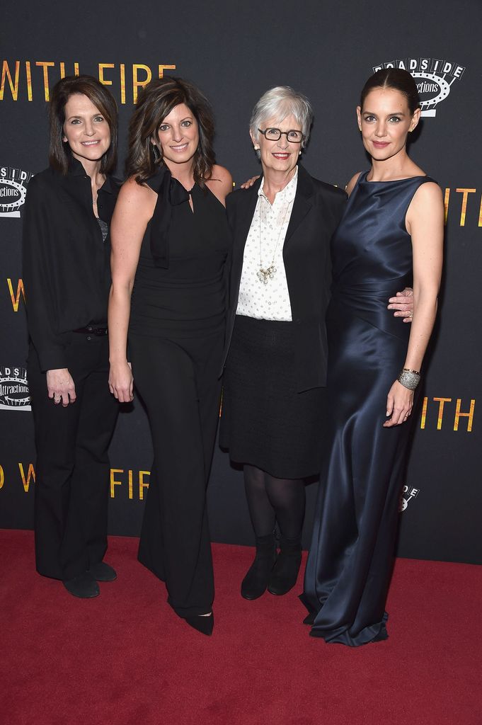 Katie Holmes with her sisters Tamera and Holly and mother Kathleen Stothers-Holmes