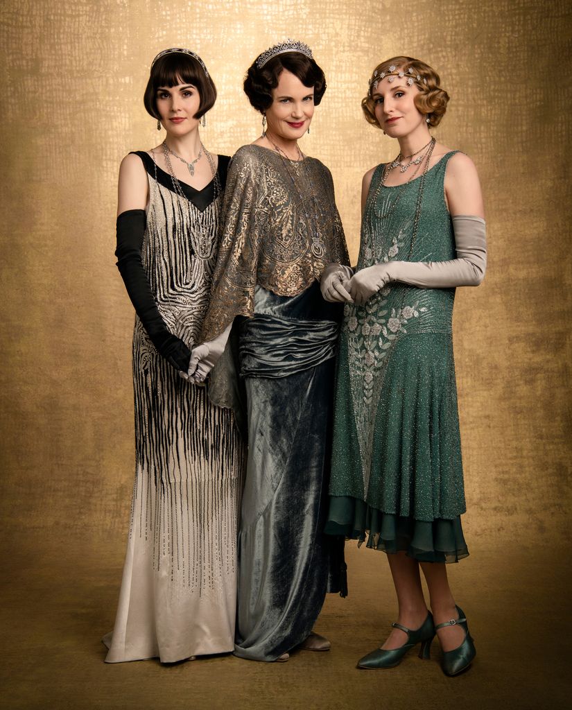 Michelle Dockery, Elizabeth McGovern and Laura Carmichael in Downtown Abbey (2019)