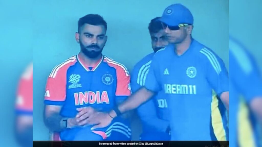 Rahul Dravid Spots Motionless Virat Kohli In Dugout, Then Does This – Watch