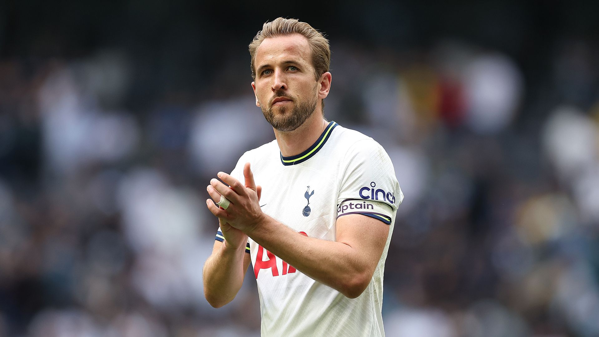 Harry Kane during the match between Tottenham Hotspur and Brentford FC