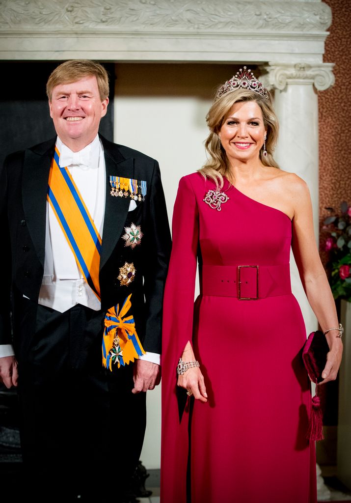 Queen Maxima in crown with King Willem