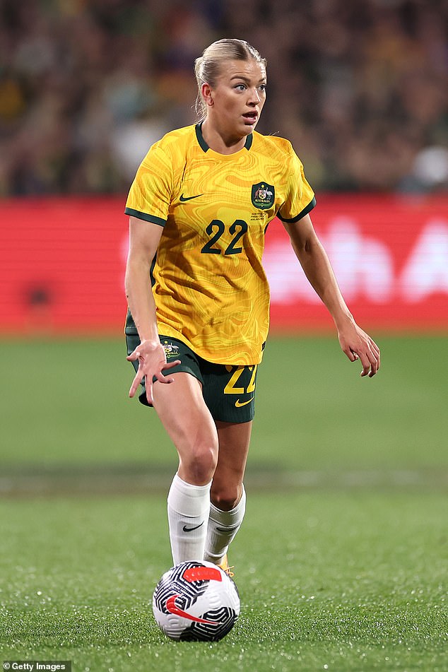 Fan favourite Charlotte Grant is unfortunately unable to play in the match but has been placed on standby in case one of her teammates is unable to play.