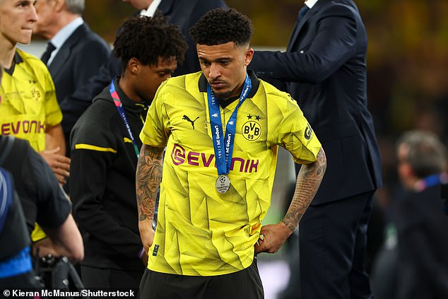 Jadon Sancho leads Borussia Dortmund to the Champions League final