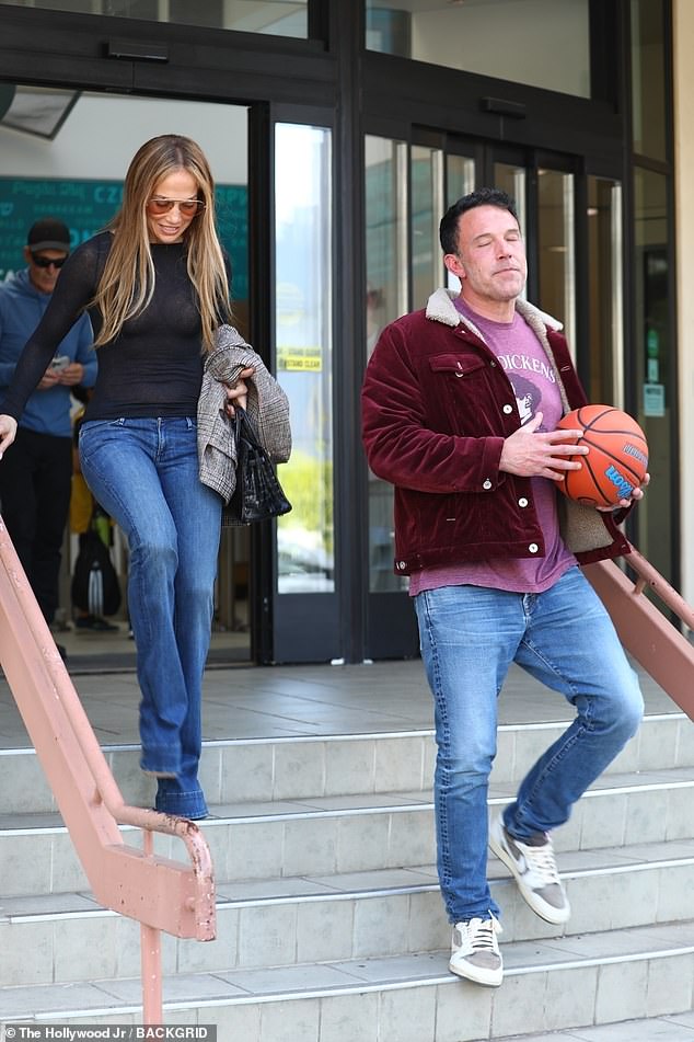 Jennifer Lopez and Ben Affleck are ‘living separate lives and looking for their own homes’ amid claims ‘divorce is imminent’