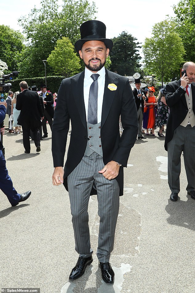 Pop Idol legend Gareth Gates cut a dapper figure in a tailcoat and top hat as he too entered the grounds for the day of racing