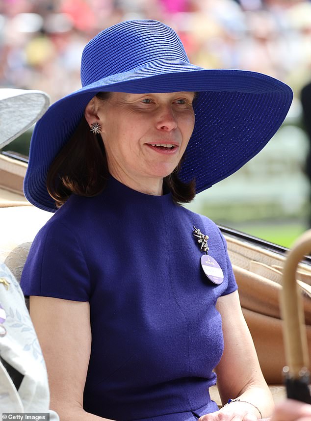 Late Queen’s beloved niece Lady Sarah Chatto is elegant in blue as she joins Princess Anne at Ascot