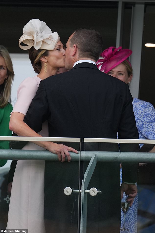 Peter Phillips and his girlfriend Harriet Sperling packed on the PDA on day four of the Royal Ascot as they shared a smooch
