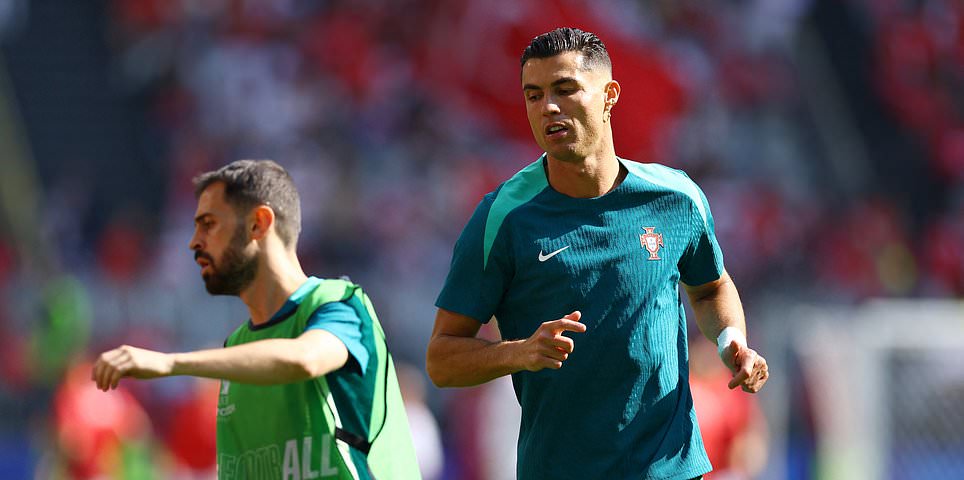 Turkey vs Portugal – Euro 2024: Live score, team news and updates as Cristiano Ronaldo starts for one of the tournament favourites, while Man United’s Altay Bayindir is in goal for rivals