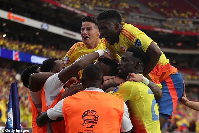 Colombia defeats Costa Rica to qualify for Copa America’s Round of 16 and extends win streak to 25 games
