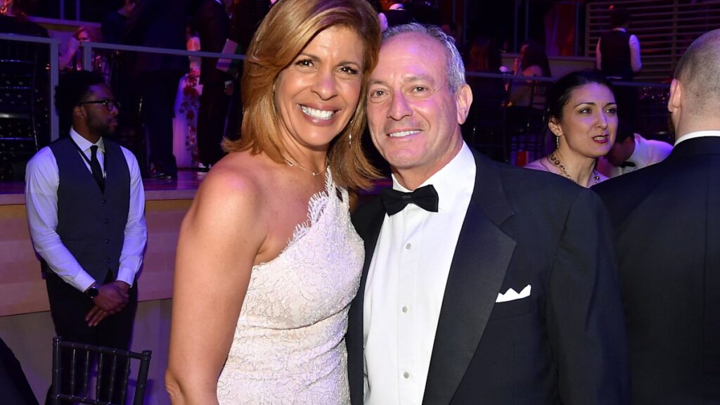 Today’s Hoda Kotb reunites with ex Joel Schiffman as she shares heartwarming family update with daughters