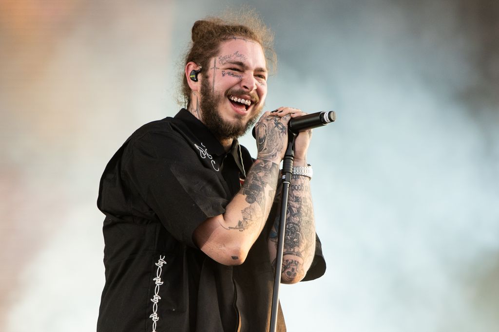LONDON, ENGLAND - JULY 06: (For Editorial Use Only) Post Malone performs during Wireless Festival 2018 at Finsbury Park on July 6, 2018 in London, England. (Photo: Lorne Thomson/Redferns)