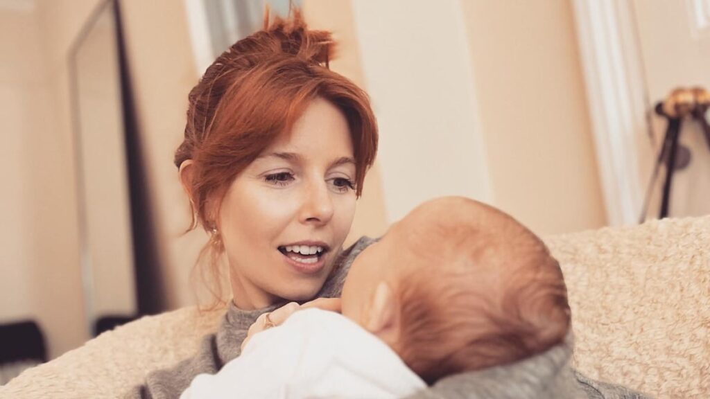 Stacey Dooley’s mini-me daughter Minnie shocks with major milestone in new video