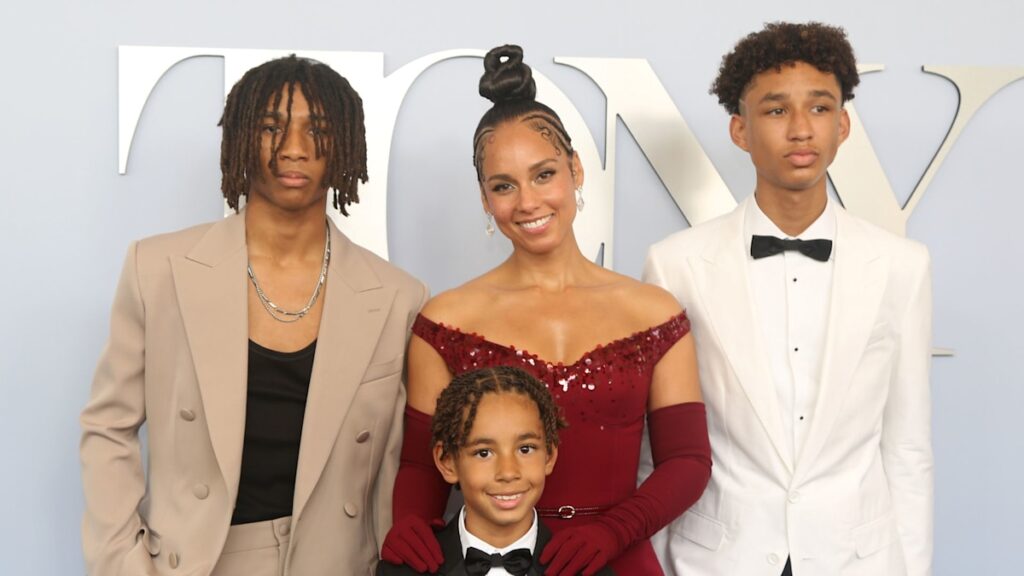 Alicia Keys’ handsome sons tower over her for rare family outing on momentous night — photos