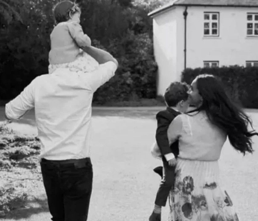 Prince Harry carries Lilibet on his shoulders