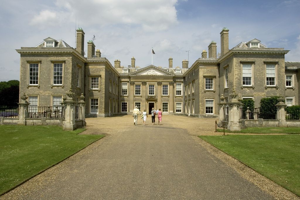 Visitors to Althorp House 
