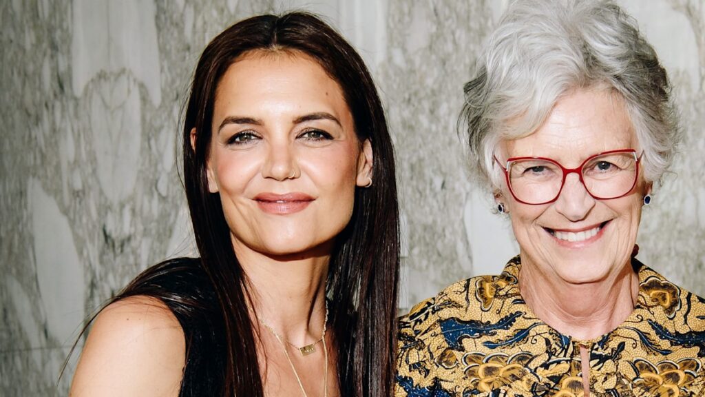 Katie Holmes’ mom reveals close bond with famous daughter in rare public message online