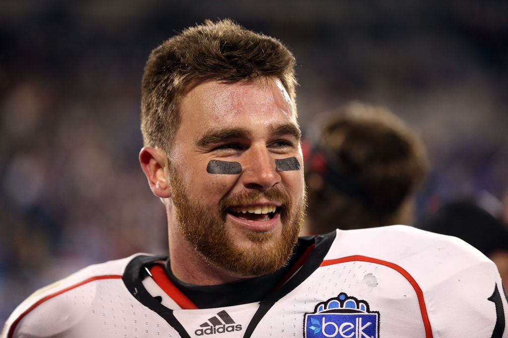 Travis Kelce in football gear in 2012