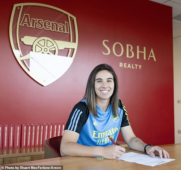 Arsenal sign Spanish World Cup winner Mariona Caldentey on a free transfer from Barcelona… as the Gunners make statement of intent to overhaul Chelsea at the top of the WSL