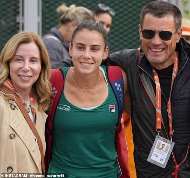 Rich inheritance: Emma's staggering wealth is largely thanks to her businessman billionaire father Ben Navarro, the son of former Ivy League footballer turned coach Frank Navarro. (Pictured from right: Kelly, Emma and Ben Navarro)