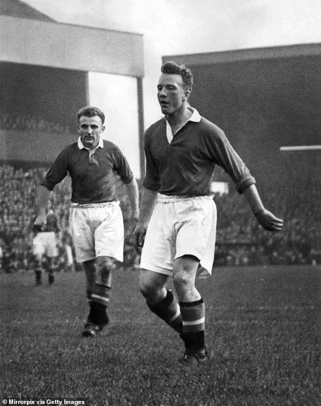 Whitefoot was part of Manchester United's title-winning team in the 1955/56 season
