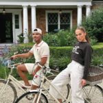 87027175 13608399 Jennifer Lopez enjoyed a bike ride with her pal Stevie Mackey ov a 6 1720333928975