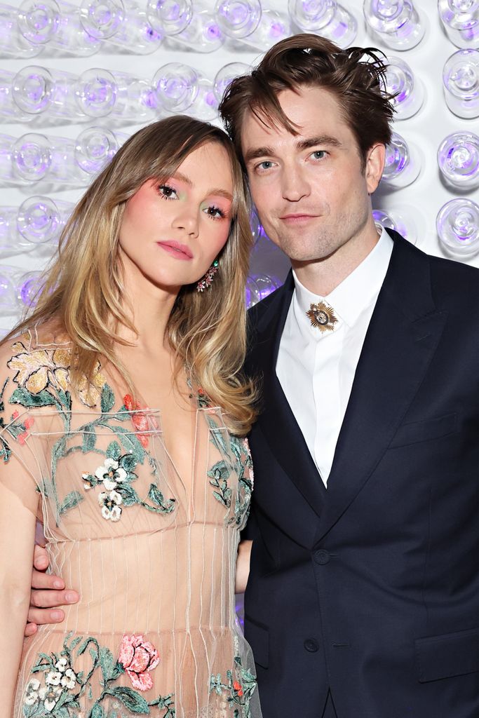 Suki Waterhouse and Robert Pattinson join the 2023 Met Gala celebrations "Karl Lagerfeld: a line of beauty" May 01, 2023 at the Metropolitan Museum of Art