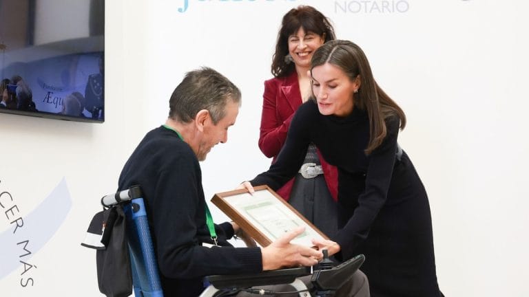 Queen Letizia and Juan Carlos Unju are emotional as they pay tribute to the disabled at the Prado Museum