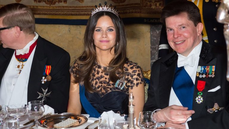 Princesses Sofia and Victoria of Sweden win with their gala dresses and tiaras