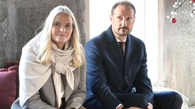 After Marius's latest arrest, Haakon and Mette-Maritt's house were searched from Norway