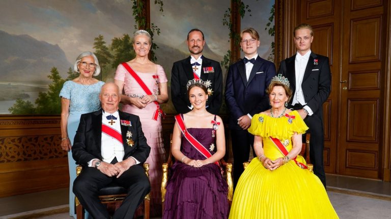 The life of the Norwegian royal family during the imprisonment of Marius Borg Hoiby