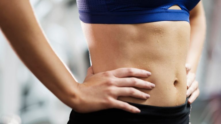 Menopause and flat stomach: is it possible to achieve?