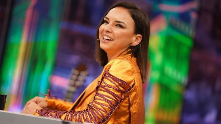 Chenoa talks about her new life as a farmer in 'El Hormiguero' and the day she posed as Shakira