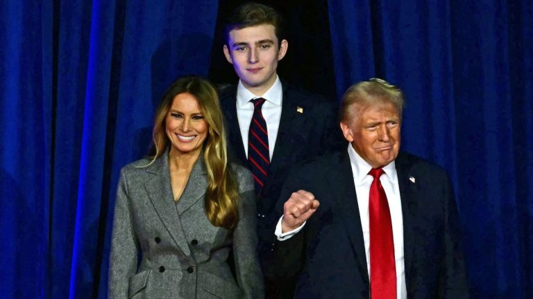 Barron Trump spends Thanksgiving with Melania and Donald at Mar-a-Lago: 'Special day celebration'