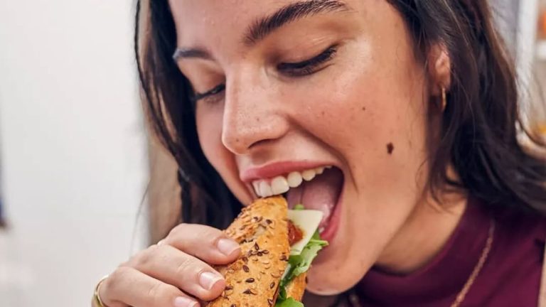 What is the sandwich diet that everyone is talking about?