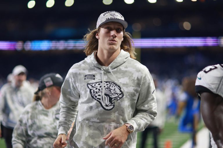 NFL Injury Tracker Week 13: Trevor Lawrence looks to return, Brock Purdy limited, JK Dobbins out