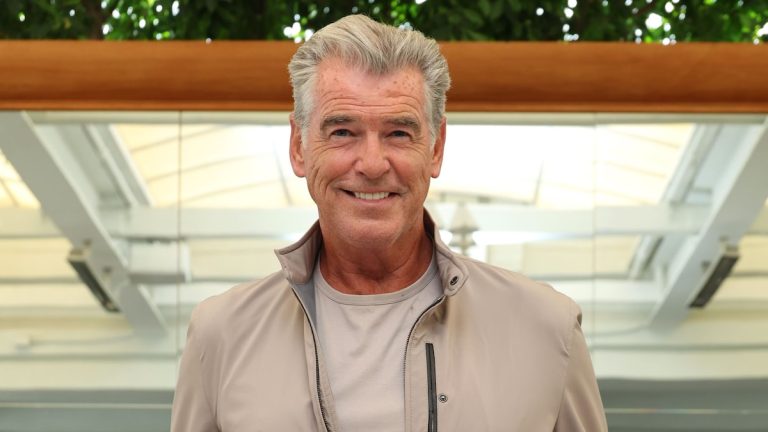 Pierce Brosnan Biography