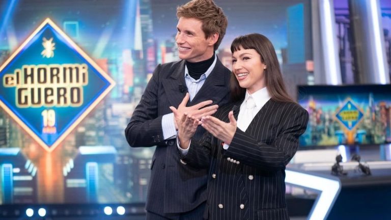 'El Hormiguero' details that worried Ursula Corbero and Eddie Redmayne ahead of their visit