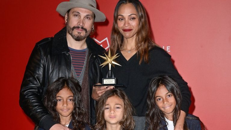 Zoe Saldaña makes an adorable appearance on the red carpet with her three sons