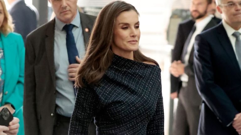 Queen Letizia recycles the sapphire earrings she shared with Leonor with an original dress